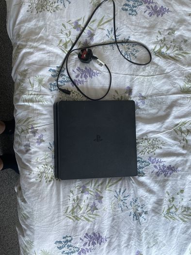 PS4 for parts (still working)