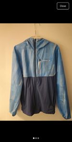 Outdoor performance jacket size XS