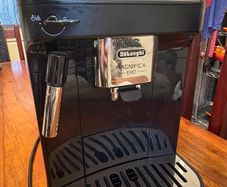 DeLonghi Magnifica Evo Coffee Machine