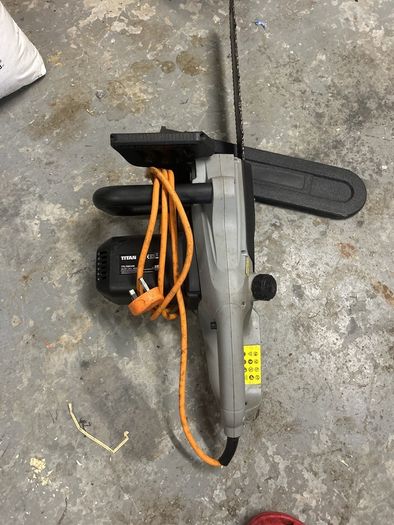 Electric Chainsaw