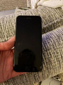 iPhone SE 64GB
