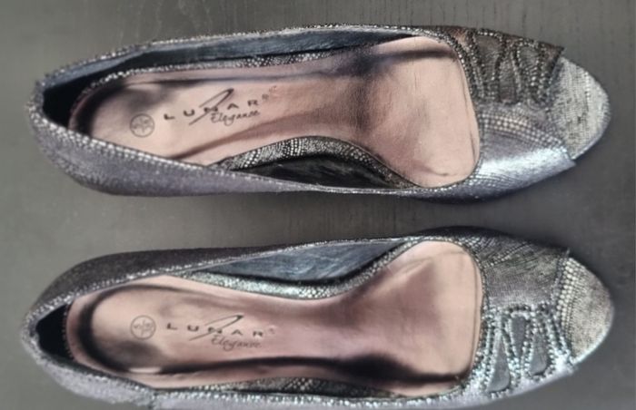 Black & Silver dressy shoes.