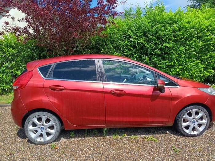 2009 Ford Fiesta