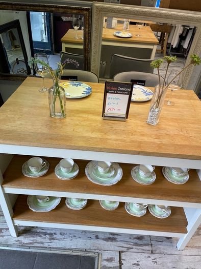 Kitchen Island
