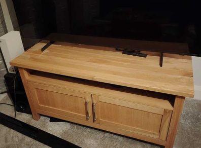 Oak TV unit