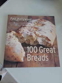 Cook book Paul Hollywood