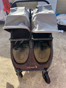 Twin buggy