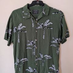 Tropical Palm Print Shirt Size M