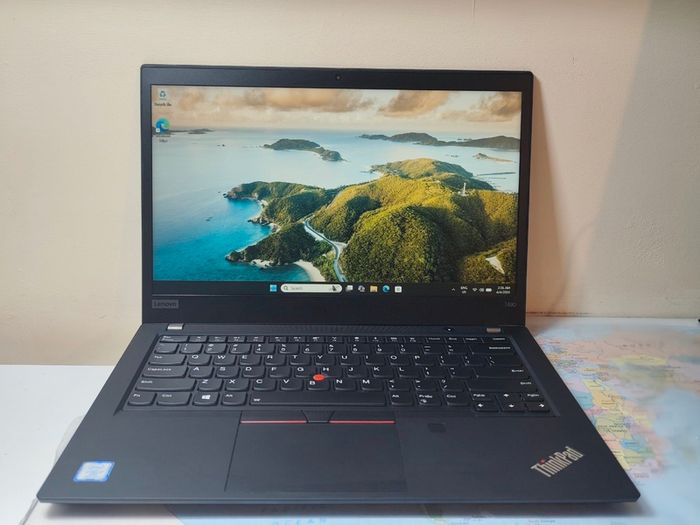 Lenovo ThinkPad T490 Intel i7 8th Gen | 16GB RAM | 256GB SSD | Windows 11 | Office 2021