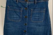 denim skirt medium