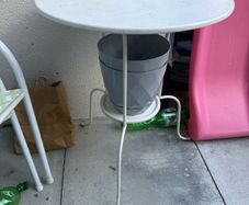 table and 2 chairs
