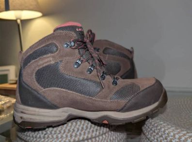Hi-Tec Womens Storm Suede Boots - Taupe