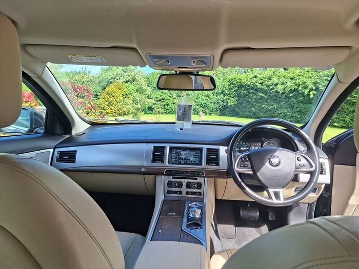 Jaguar XF 2014 3.0L V6 Auto R Sport
