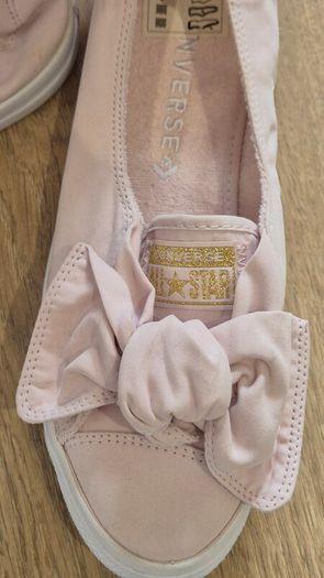Converse all stars