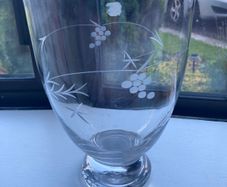 Glass vase for sale in perfect condition Dublin 12
