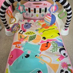 Baby Kick and Play piano playmat