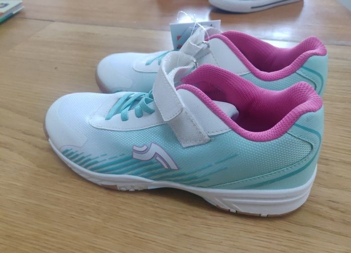 kids trainers