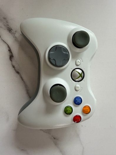 xbox 360 with controller