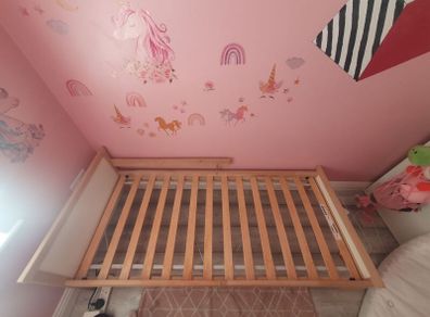 toddler bed