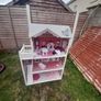 Doll house Image 2