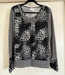 Libra Jumper New with tags (Small 14)