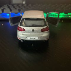Toy Car Volkswagen Golf GTI MK6 1:34
