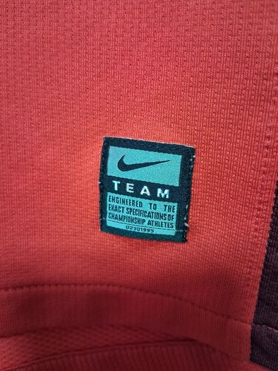 Arsenal Jersey. Official Arsenal Home Jersey From Season 2008 / 2010. Authentic Original From 2008. Not A Modern Day Remake.