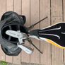 Kids golf bag and clubs Image 4