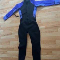 diving clothes brand new 3MM