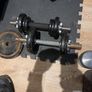 weight bench and dumbells Image 2