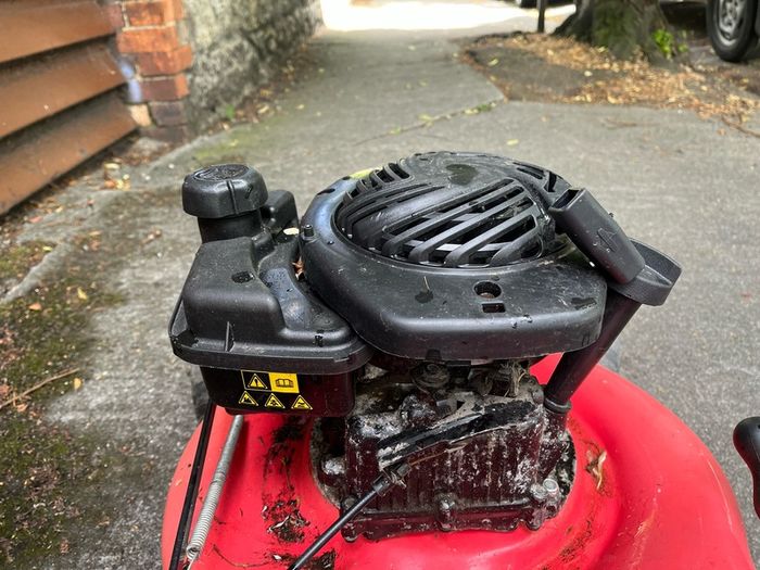 Petrol lawn mower