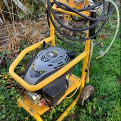 Pressure Washer