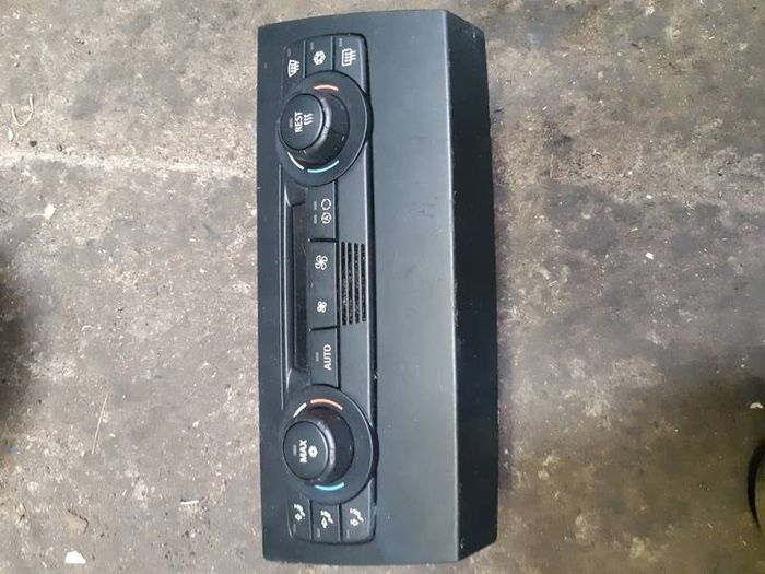 BMW E81 E82 E87 E88 E90 E91 E92 E93 - A/C Climate Control Panel 6983944