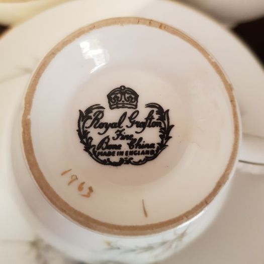 Tea service assorted items, royal grafton fine bone china