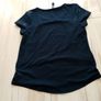 Black yogaliicius yoga top size medium 12-14 Image 2
