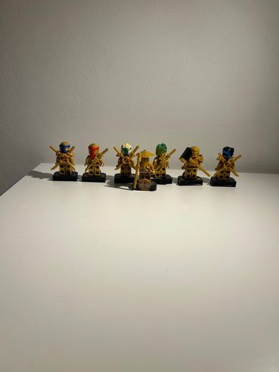 LEGO Ninjago Golden 10 year anniversary mini figures (RARE)