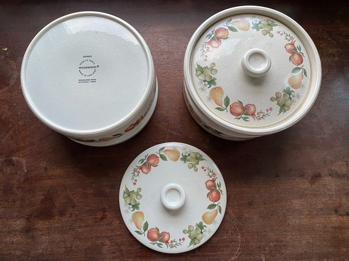 Wedgewood 'Quince' Dinner Service Set