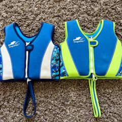 Boys Girls Swim Vest x2 3-5 Years Medium
