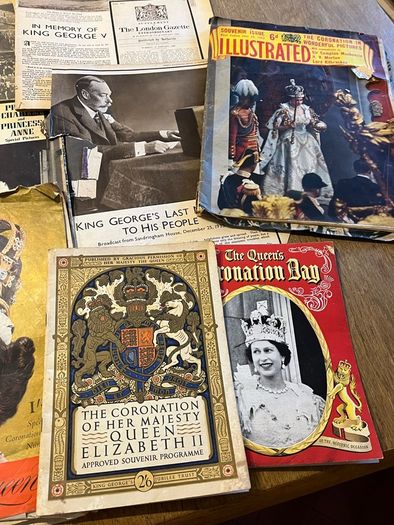 Antiques : Magazines