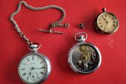 Set of 3 Vintage Pocket Watches - Incl. Working Ingersoll Triumph