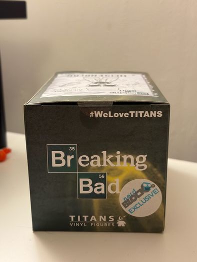 Titans Saul Goodman Vynil Figures