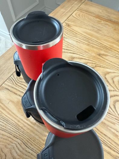 camping mugs and insulated food containers