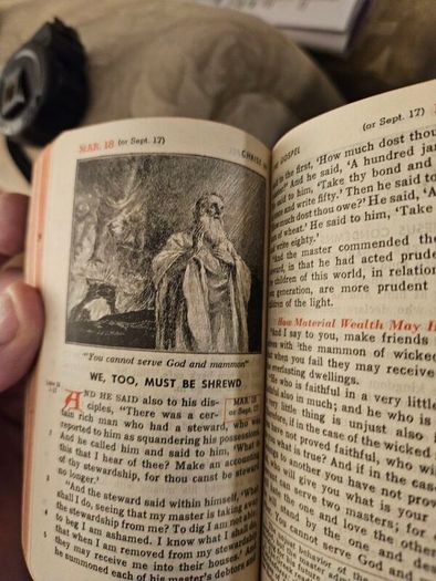 Christ In The Gospel.  The Life Of Christ By The 4 Evangelists. With 170 Original Illustrations. 1949 Edition In Good Condition.  See Photos For Same.