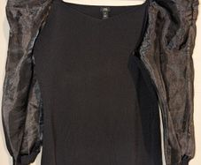 Stunning stylish long sleeves top from River Island
