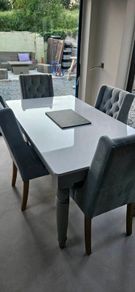 Dining Table & Chairs