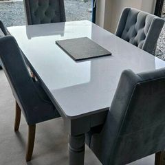 Dining Table & Chairs