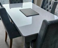Dining Table & Chairs