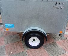 Dog trailer