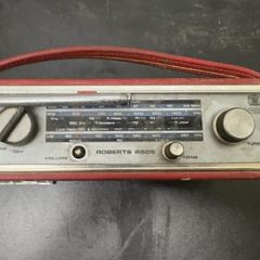 Vintage Roberts R505 Red Transistor Radio Untested