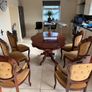 Table & 6 chairs Image 3